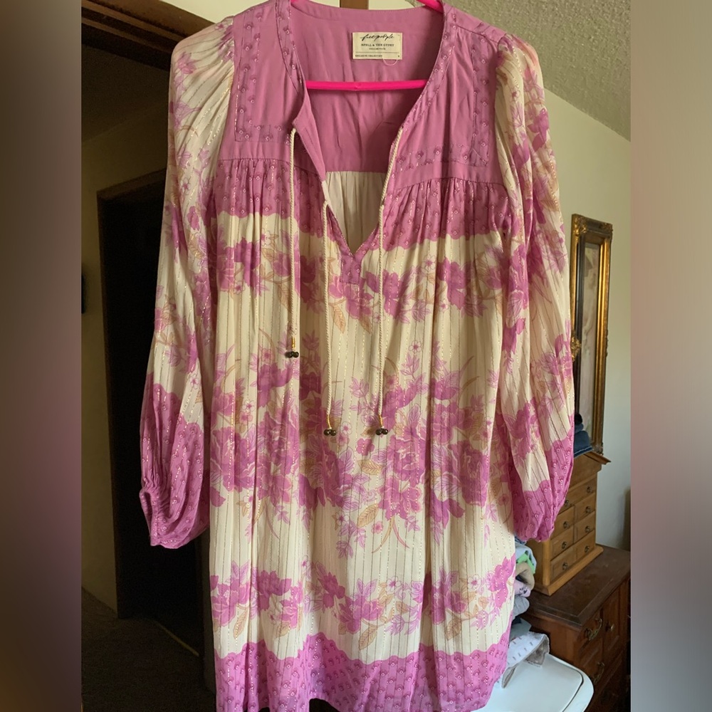 Spell CoCo Lei size small